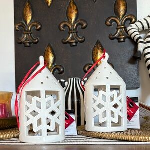 🆕2 Glazed Ceramic Snowflake Cutout Lanterns
